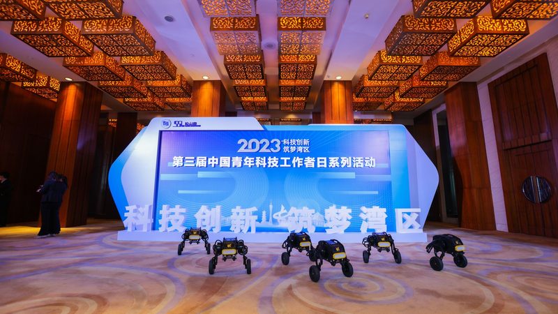 如何提升智能客服用户体验：关键要素与实施策略